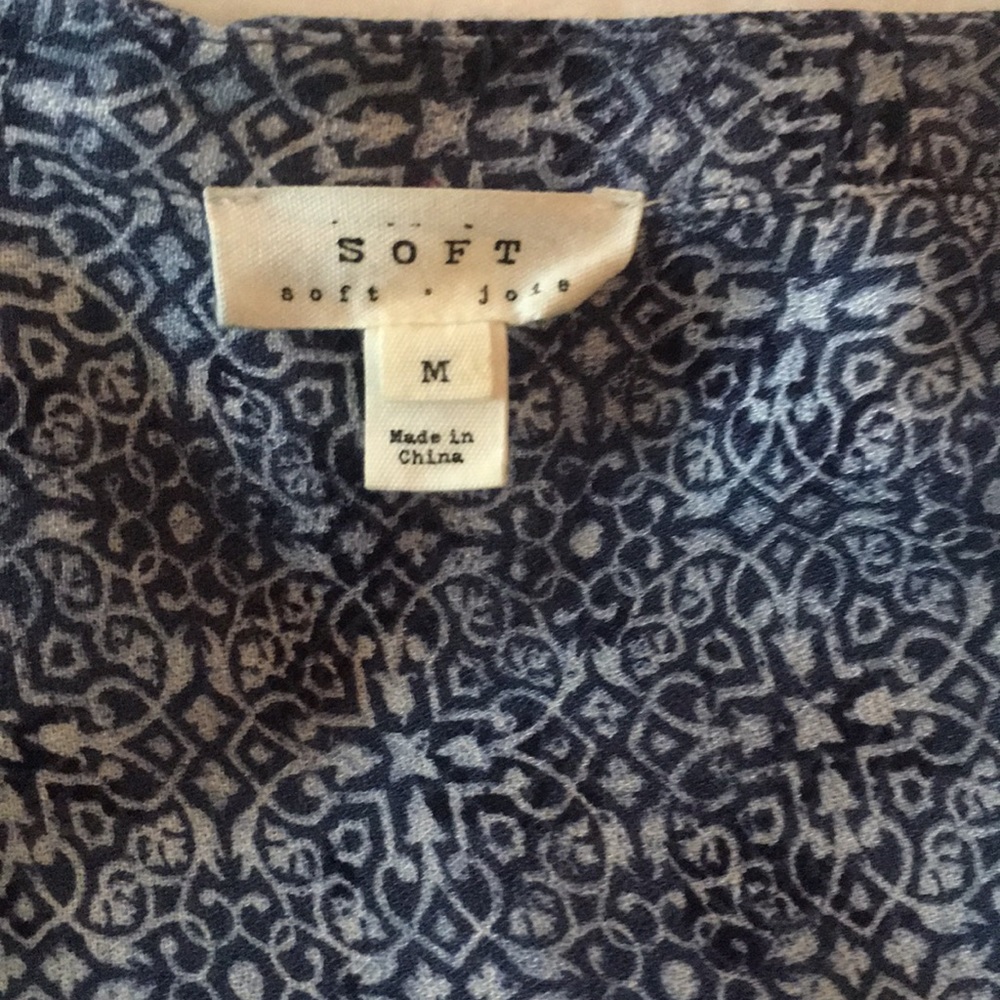 Joie Soft Dress. Sz M. Great condition! - Picture 3 of 5